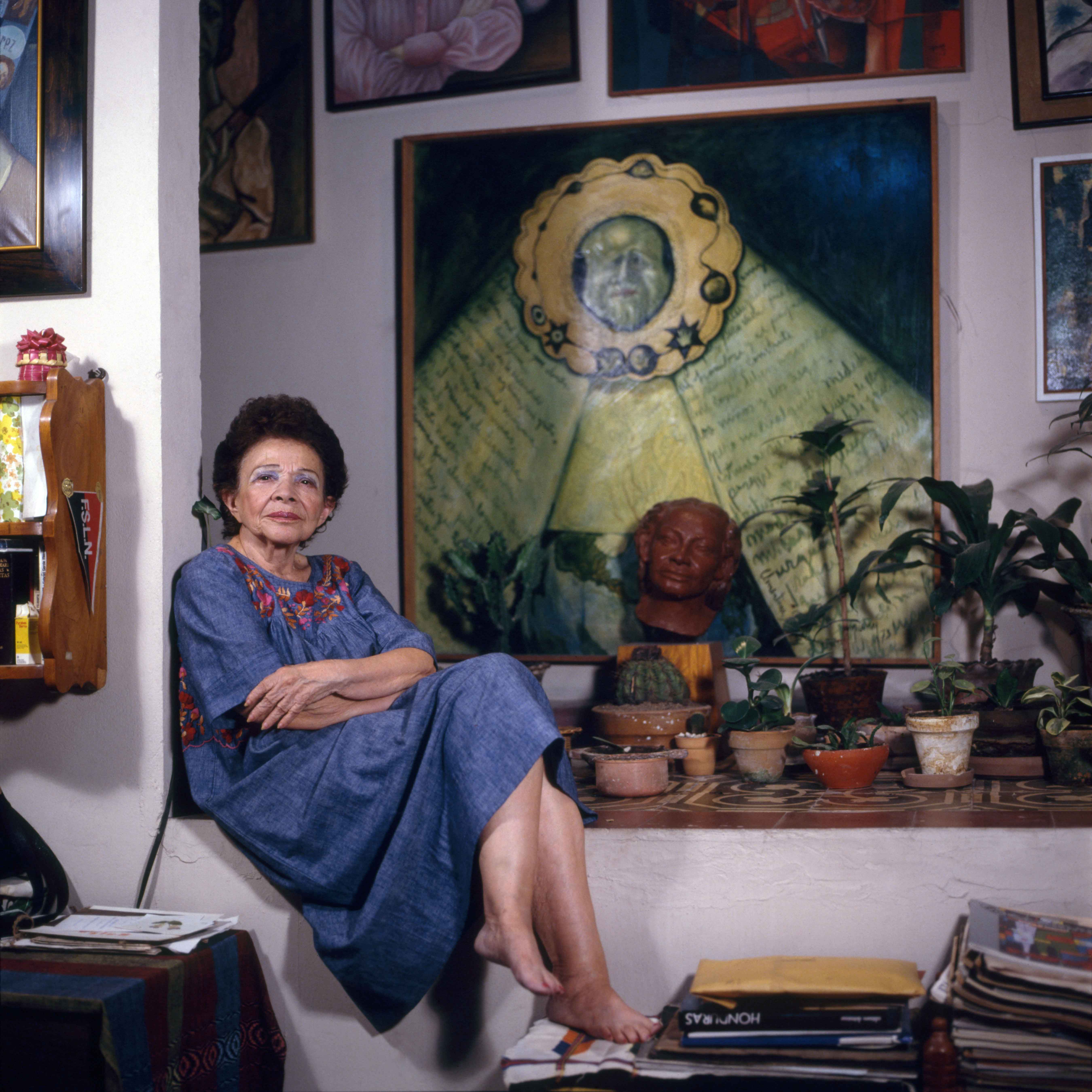 Retrato de Clementina Suárez. Fotografía por Edmundo Lobo.